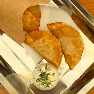 Міні - чебуреки з грибами