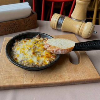 Курячий жульєн з грибами 280г