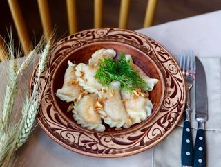 Вареники з тушкованою капустою 220г