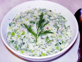 Окрошка з колбасою  (400г)