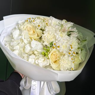 Букет «Чиста елегантність»