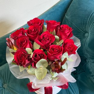 Квіти в кошику «Red Love»