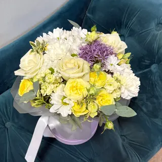 Квіти в кошику «Lavender Bliss»