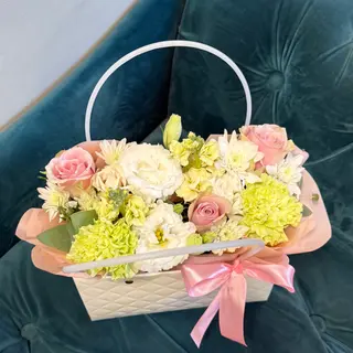 Квіти в кошику «Pink Whisper»