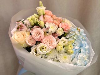 Букет квітів «Ніжний подих»