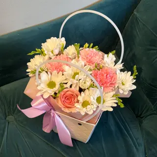 Квіти в кошику «feelings»