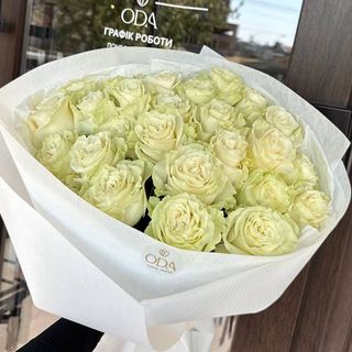 Букет з 25 троянд Мондіаль
