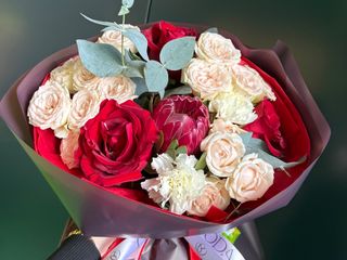 Букет «Червона мрія»