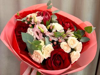 Букет квітів «Королева ночі»