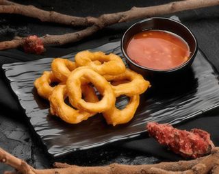 Кальмар з соусом Кара Аге (140\40г)