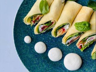 Млинці з лососем та крем-сиром