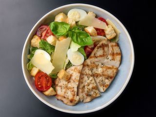 Салат Цезар з куркою (250г)