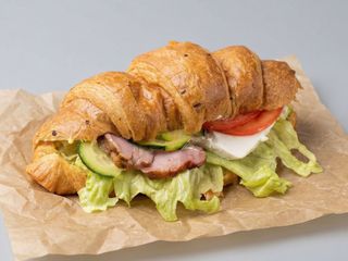 Круасан комбі (260г)