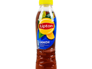 Чорний холодний чай Lipton зі смаком персика (0,5л)