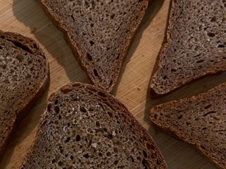 Хліб чорний , 1 шматок