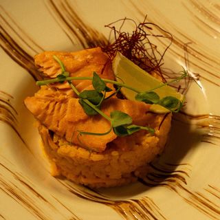 Тяхан Том ям з лососем