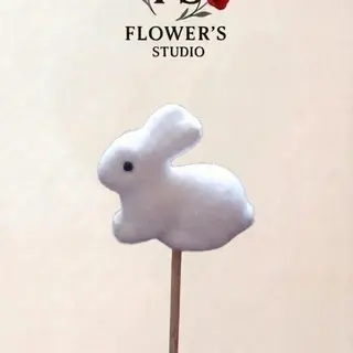 1 заєць білий маленький