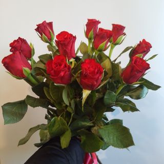 Червона троянда 11 шт Ред такацці