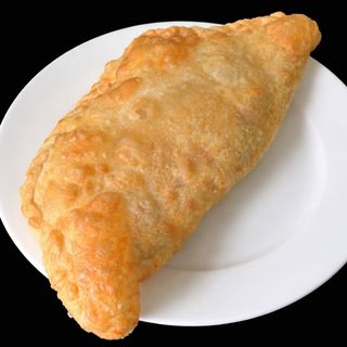 Чебурек з куркою та сиром