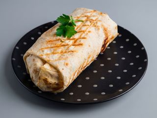 Ковбаски барбекю в лаваші
