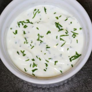 Соус часниковий