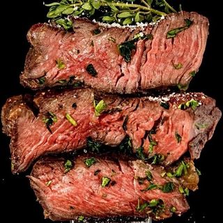 Стейк яловичини