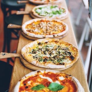 Чотири мʼяса 30 см