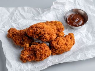 Курячі крильця з соусом Барбекю (280г)