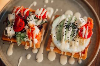 Бельгійська вафля з лососем (325г)