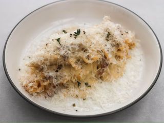 Паста Карбонара (270г) з 11:00