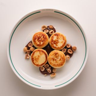Сирники з солоною карамеллю