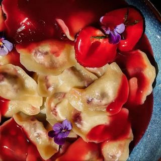 Вареники з вишнею (250г)