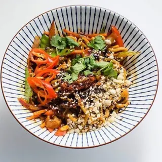 Локшина соба WOK з куркою