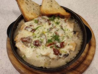 Курка мері мі чікен