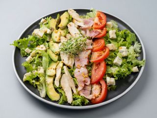 Салат Кобб (240г)