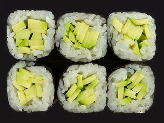 МАКІ З АВОКАДО