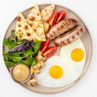 Великий сніданок з ковбасками (380 г)
