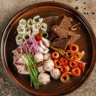Крафтова закуска по-буковинськи (320г)