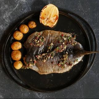 Форель на ватрі (1000г)