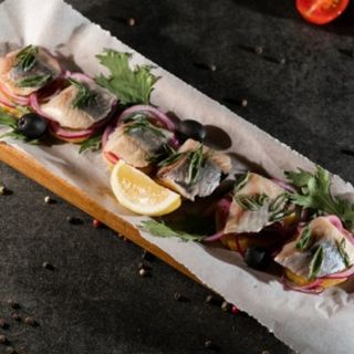 Оселедець на картоплі (250г)