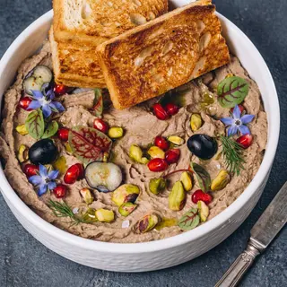 Паштет печінковий з фісташками (180г)
