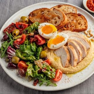 Хумус із курячим філе (370г)