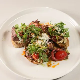 Брускети з ростбіфом (285г)