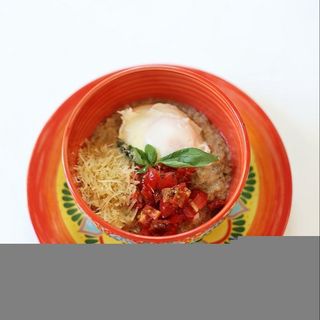 Вівсянка з соусом песто