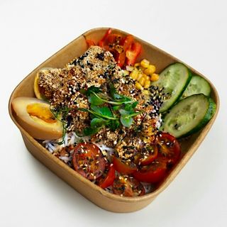 Боул з курятиною (340г)
