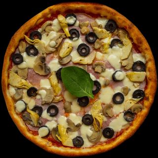 Capricciosa con cotto (560 г)