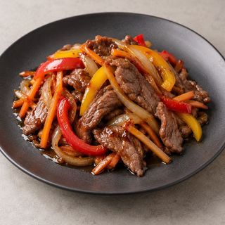М'ясо по-тайськи з овочами (200г)