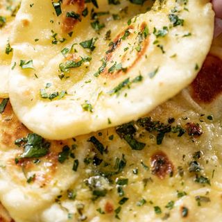 Butter Garlic Naan