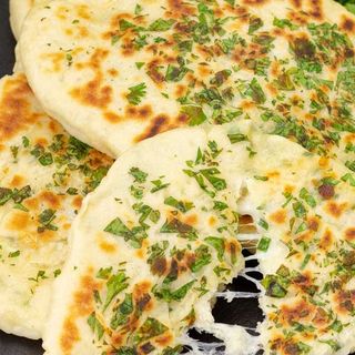 Chilli Cheese Naan