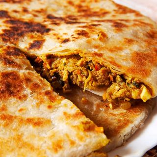 Chicken Kheema Naan